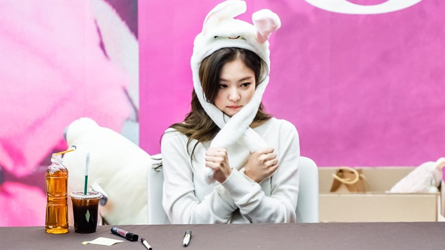 Hình nền Jennie Blackpink cute