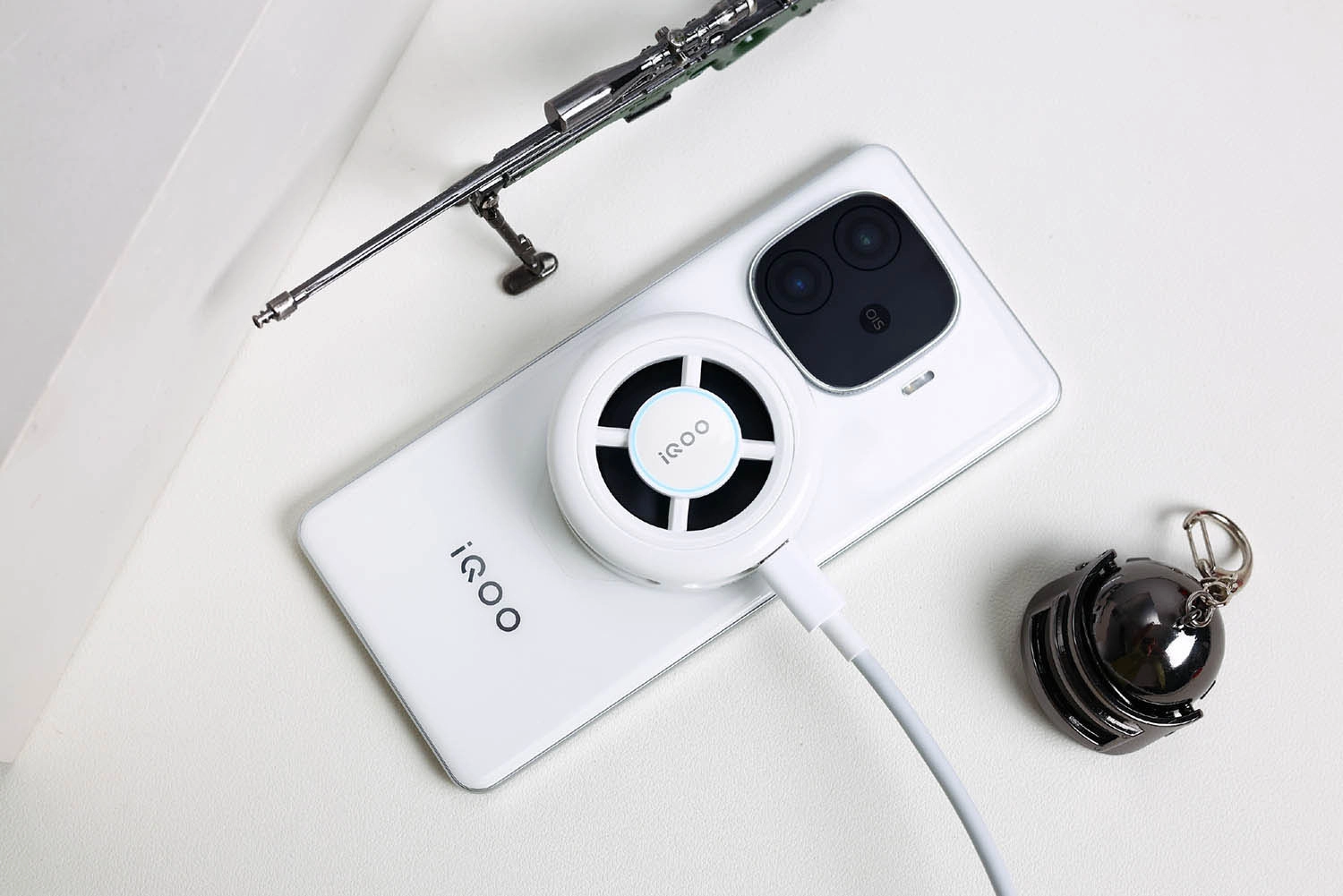 Bảng xếp hạng AnTuTu tháng 5 2024: iQOO Z9 Turbo được trang bị con chip Snapdragon 8s Gen 3