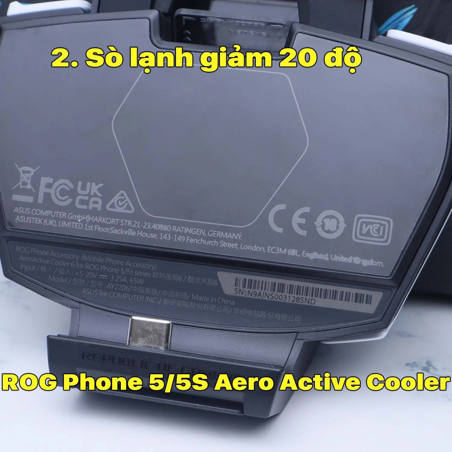 quat-tan-nhiet-dien-thoai-rog-phone-5-5s-aeroactive-cooler-2