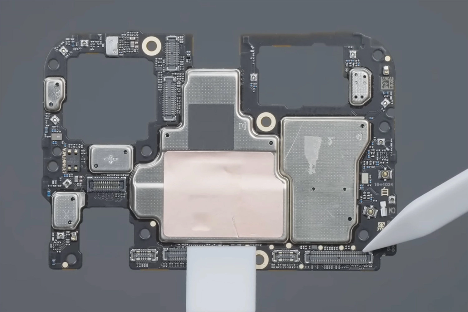 Sửa điện thoại Xiaomi POCO F6, Thay IC Wi-Fi Xiaomi POCO F6