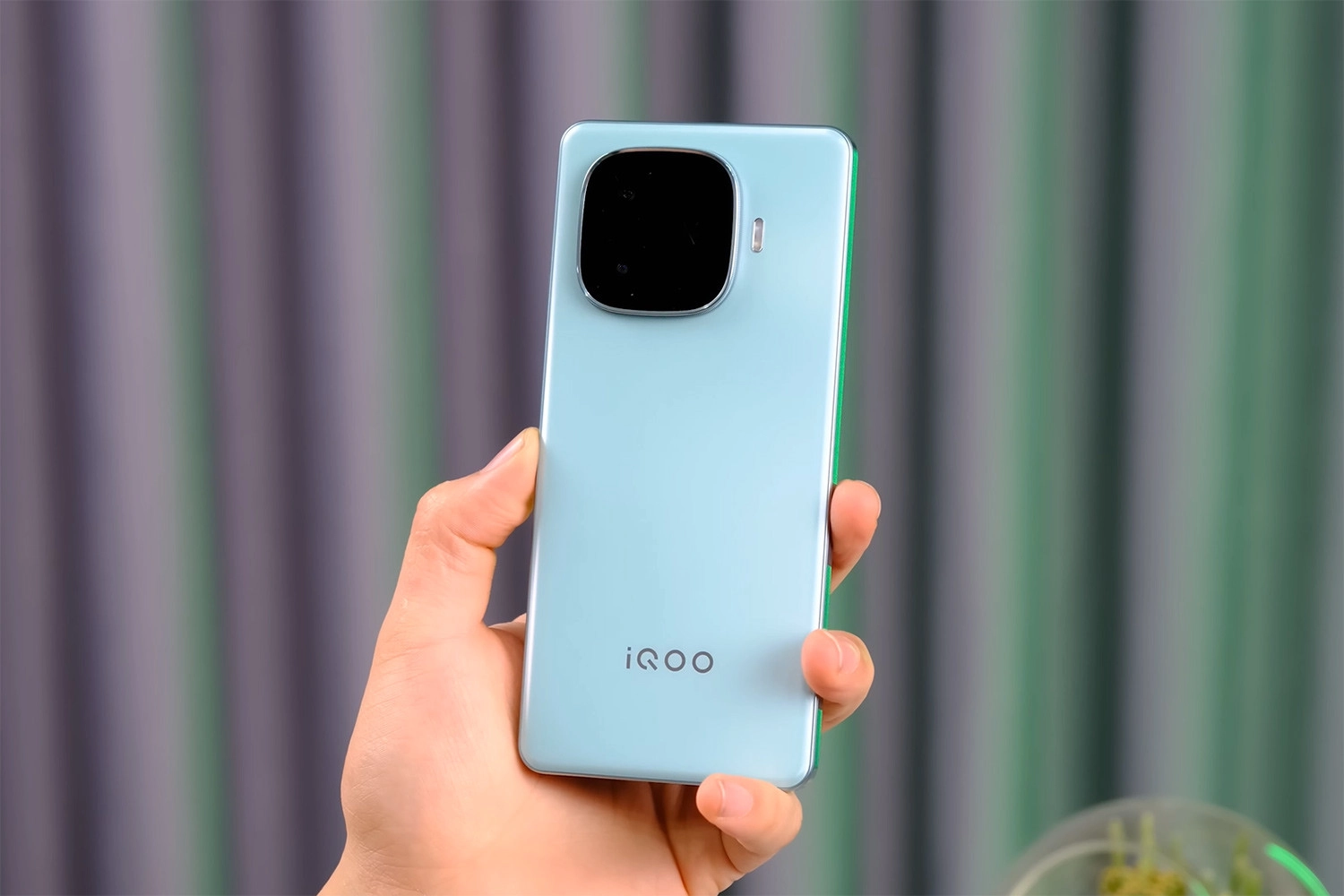 thay Camera Vivo iQOO Z9 Turbo, Nguyên nhân khiến Camera điện thoại cần được thay thế