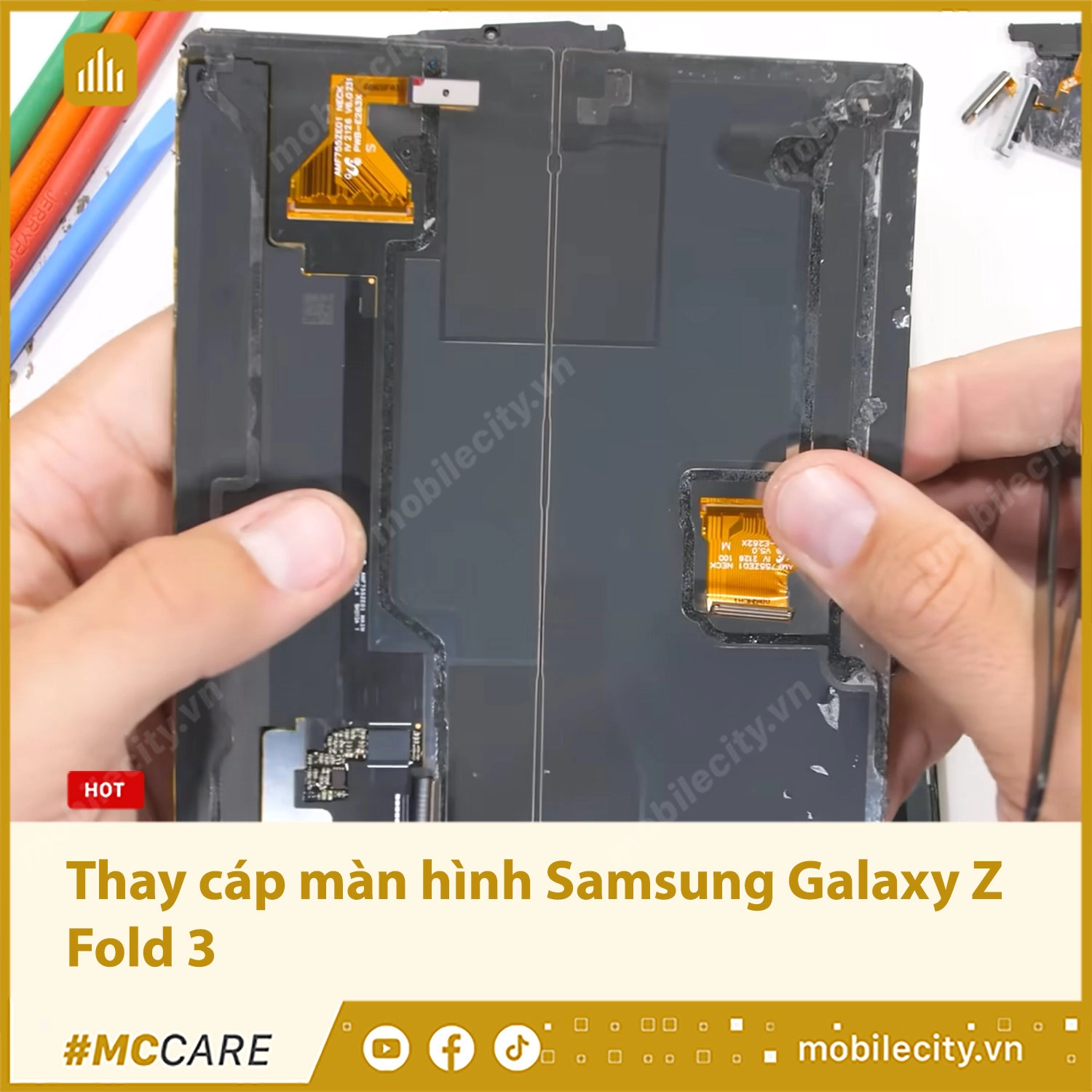 Thay cáp màn hình Samsung Galaxy Z Fold 3