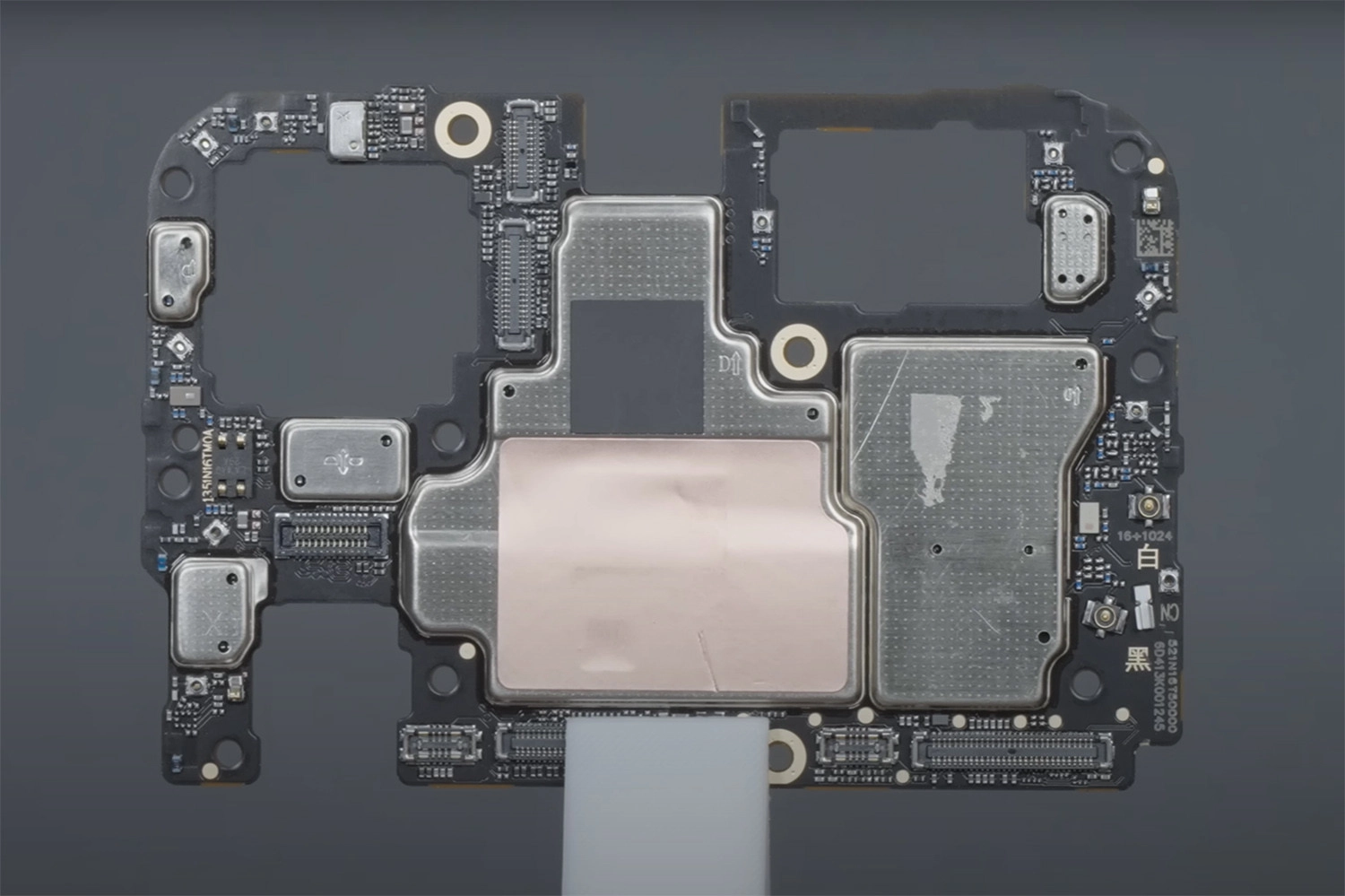Dấu hiệu Xiaomi POCO F6 bị hỏng nguồn
