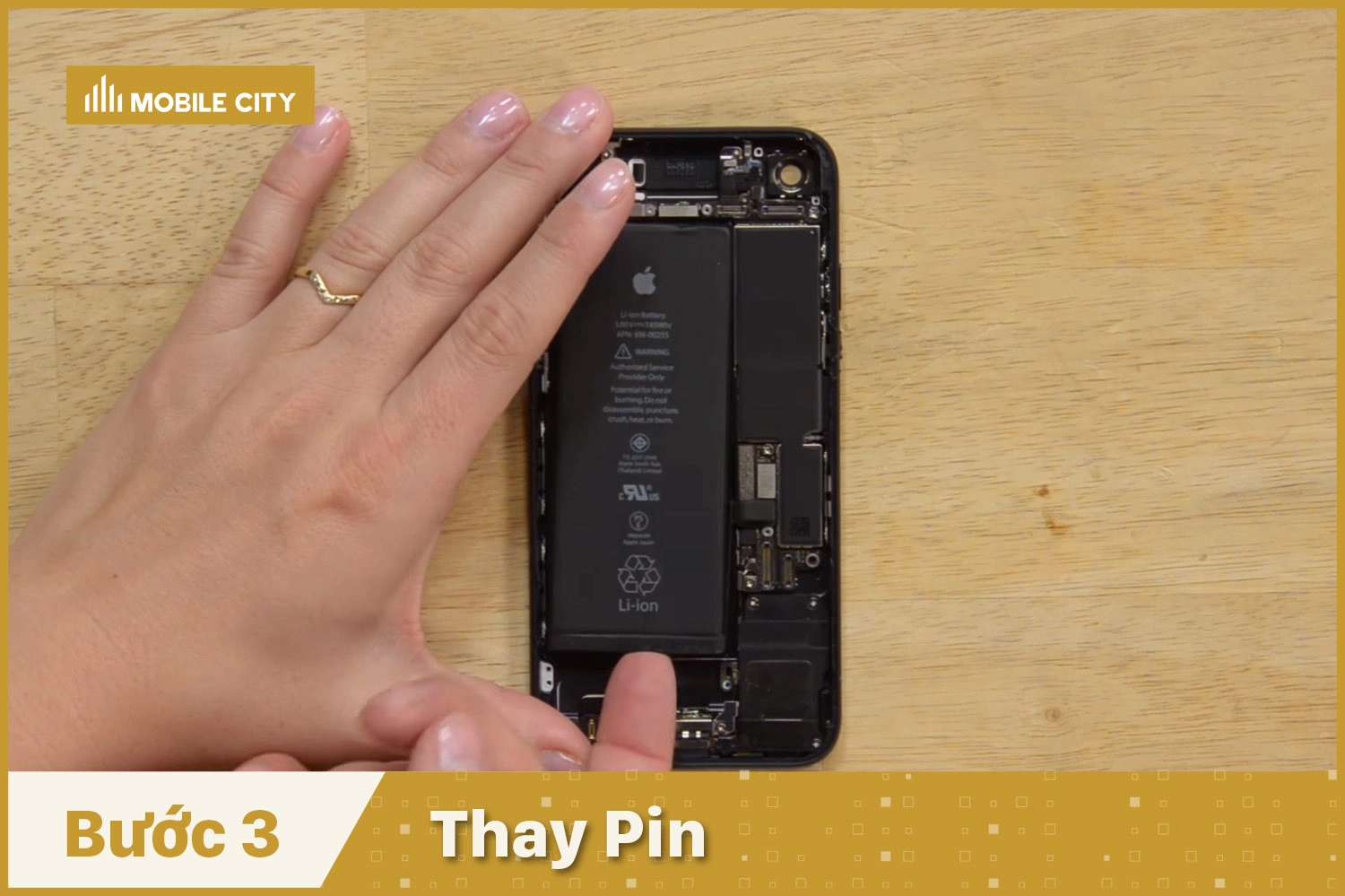 Thay Pin iPhone 7, thay Pin