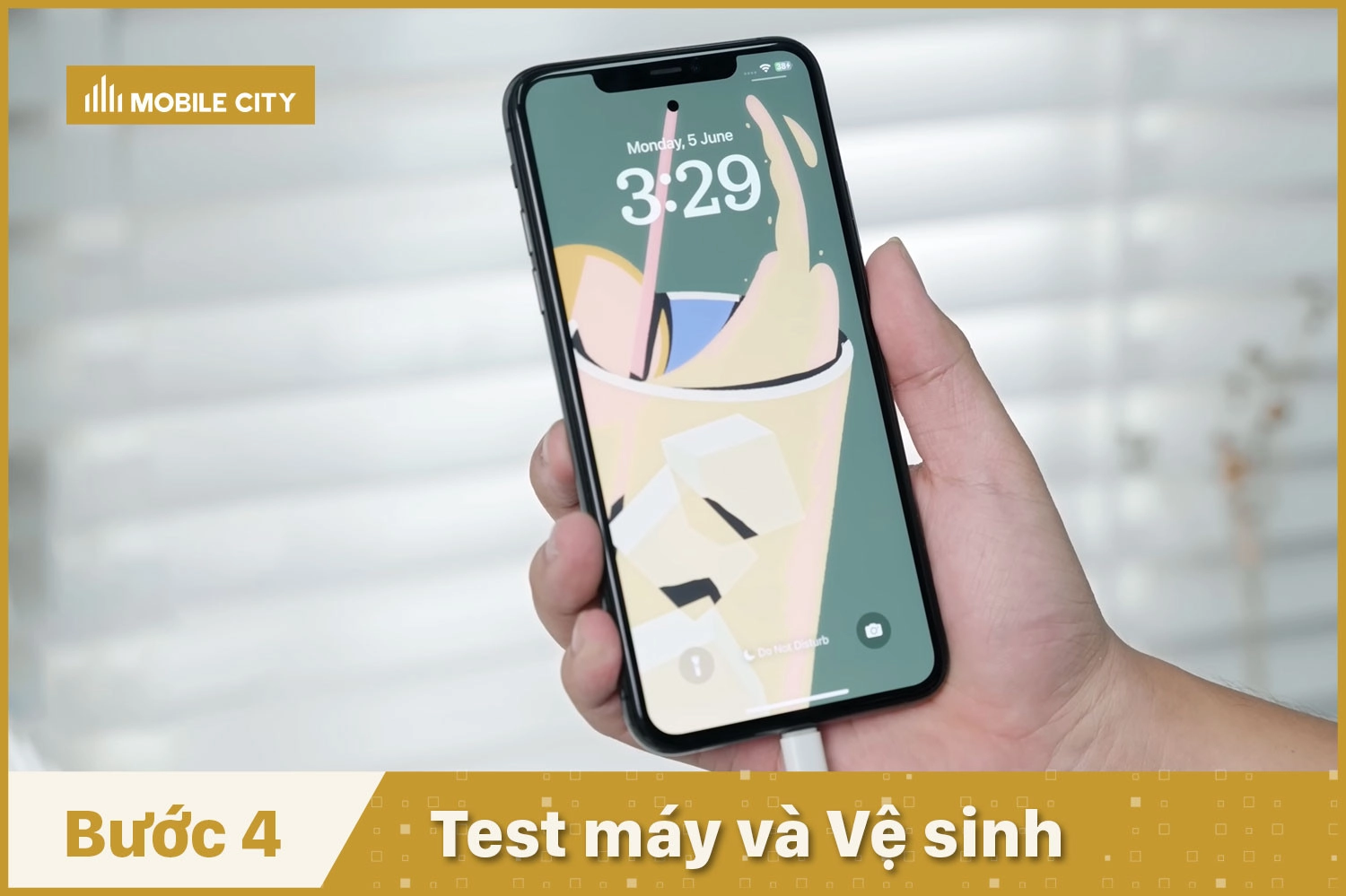 Thay màn hình GX iPhone 11 Pro Max, test máy và vệ sinh