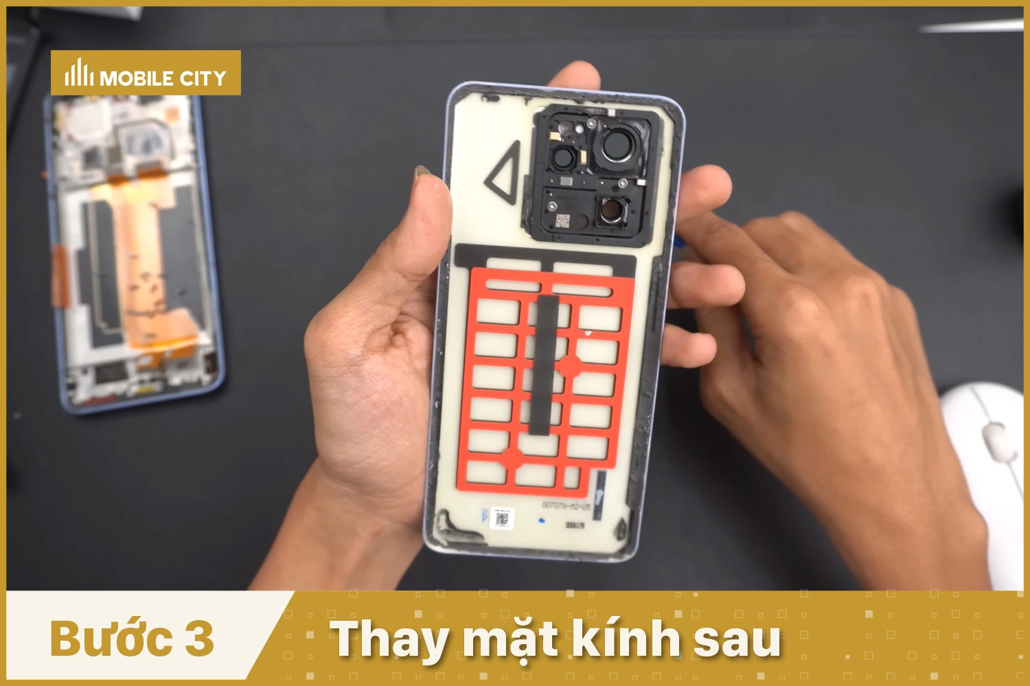 Thay mặt kính sau Xiaomi 13T Pro, thay mặt kính sau