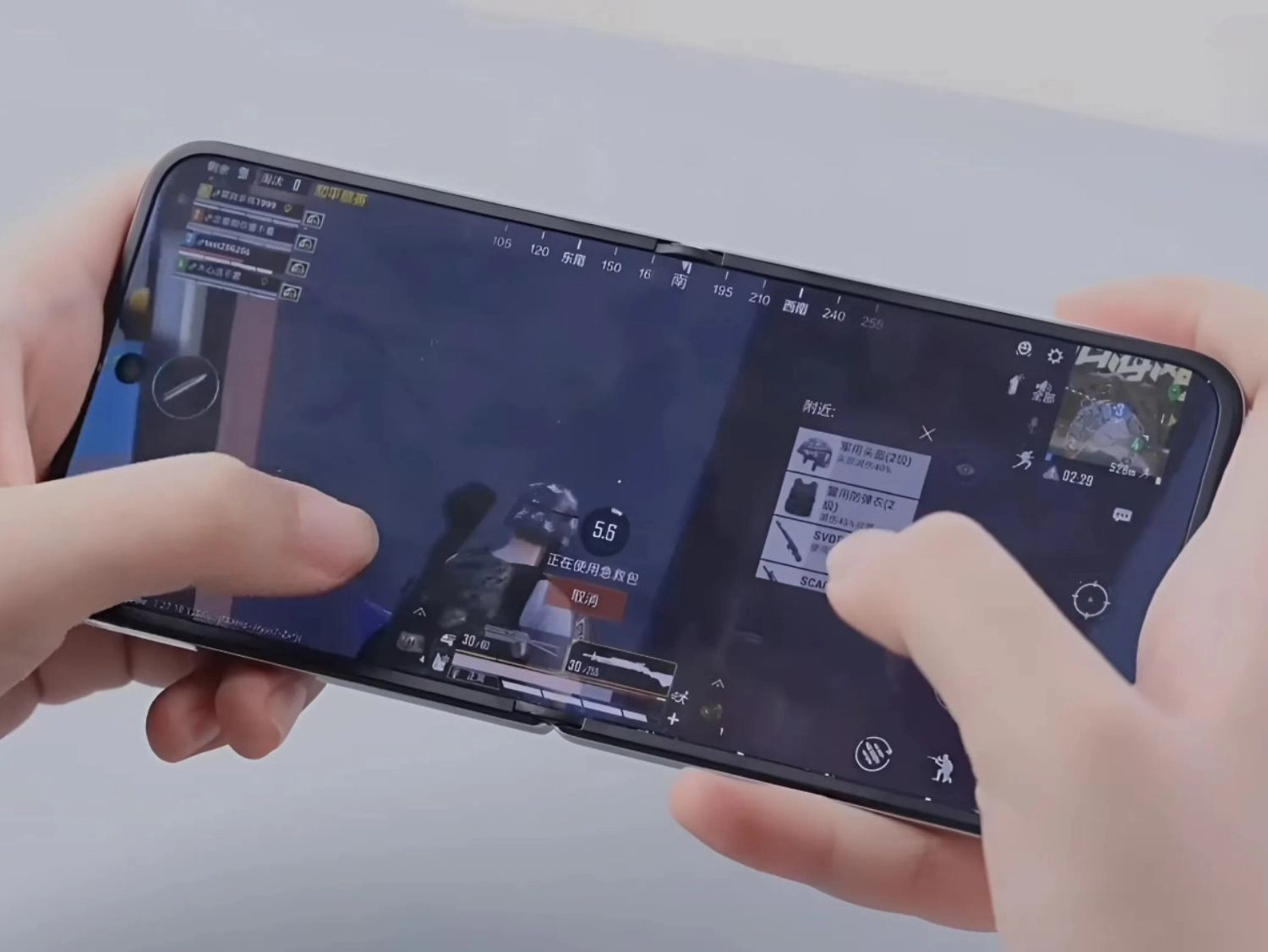 Test hai tựa game là PUBG Mobile và Geshin Impact trên Xiaomi MIX Flip