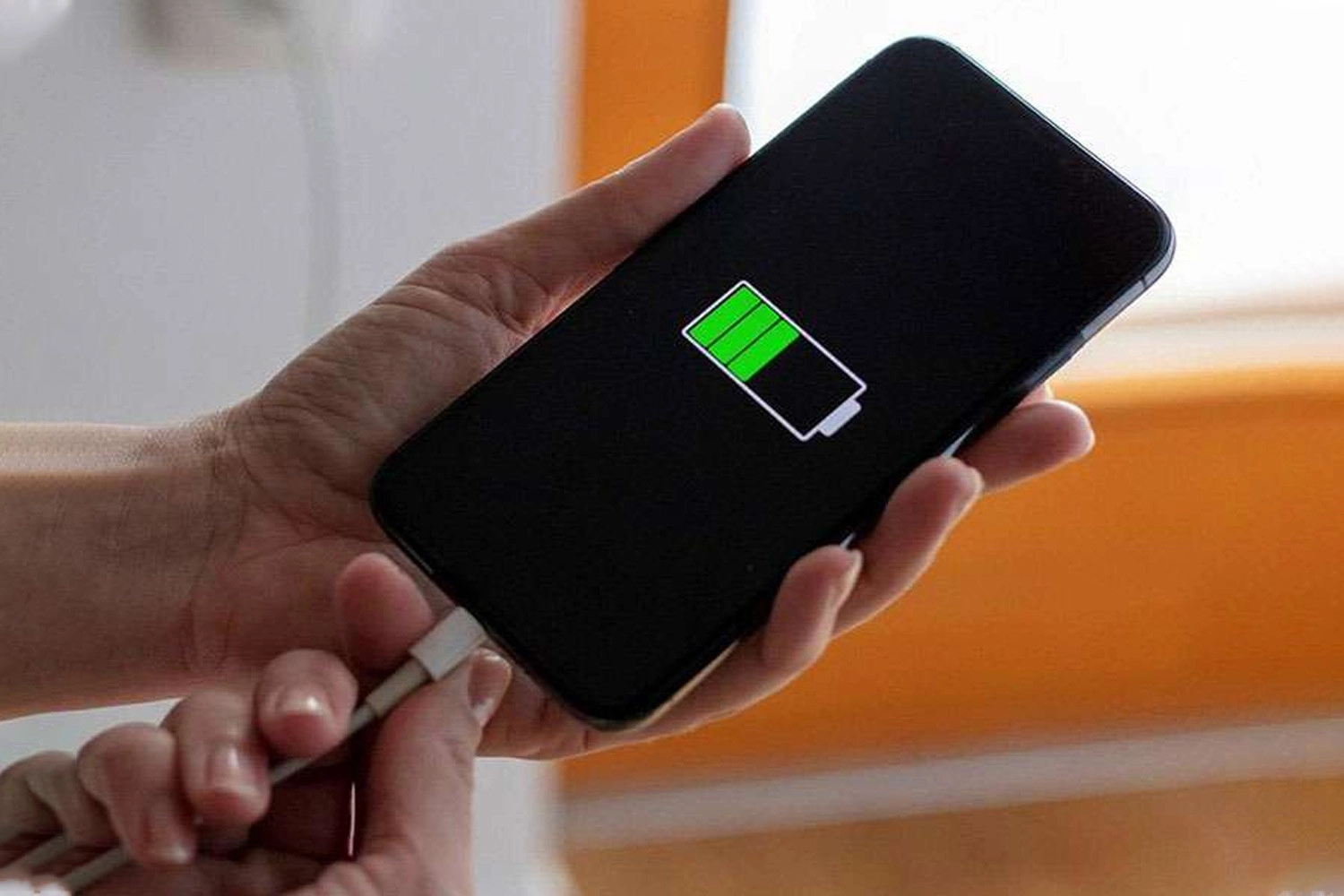 Thay Pin Deji iPhone X, Pin Deji có thể không ổn định bằng Pin Chính hãng, dẫn đến hiện tượng sụt Pin nhanh hoặc không nhận sạc đúng cách