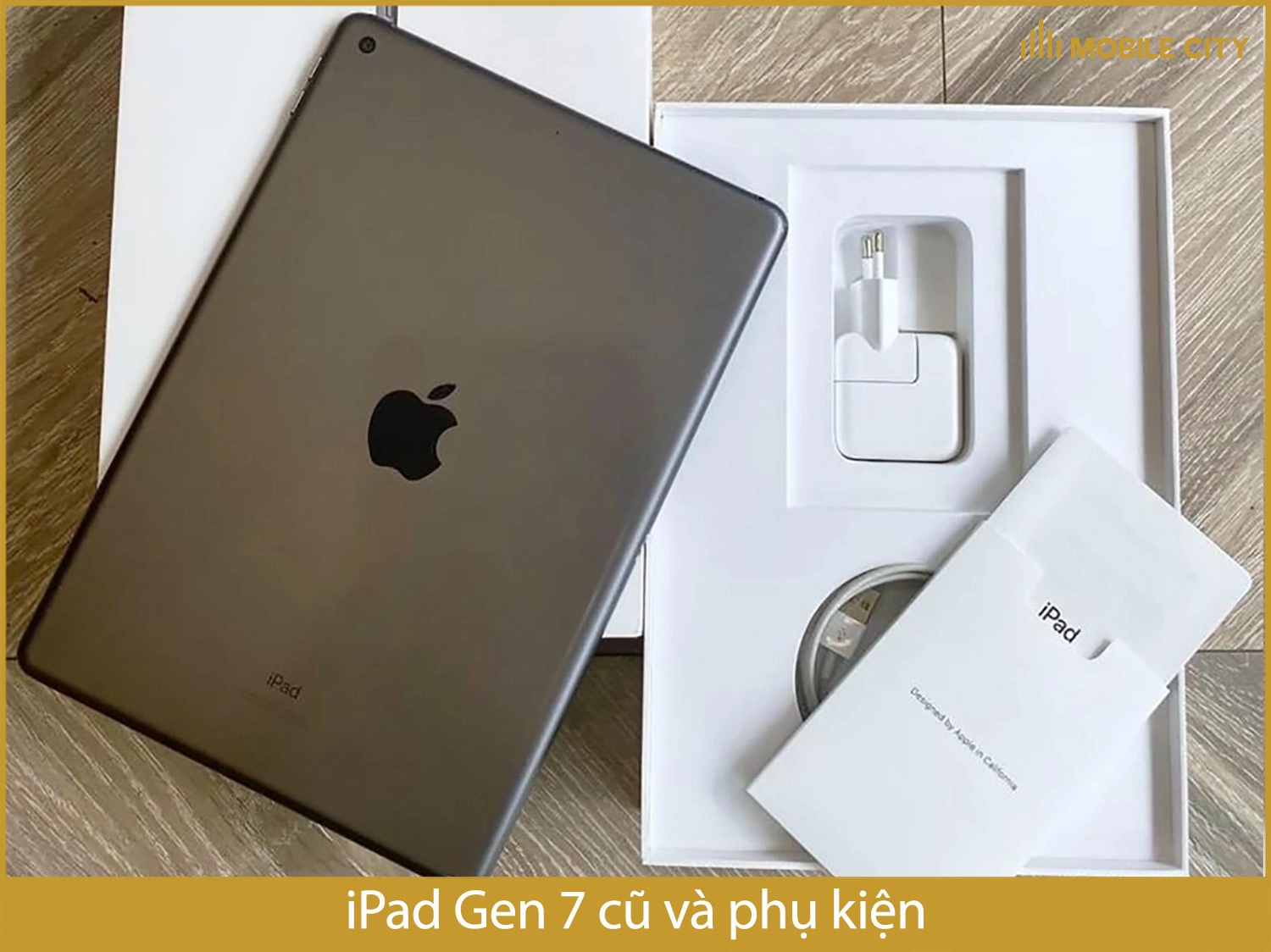 iPad Gen 7 cũ và phụ kiện