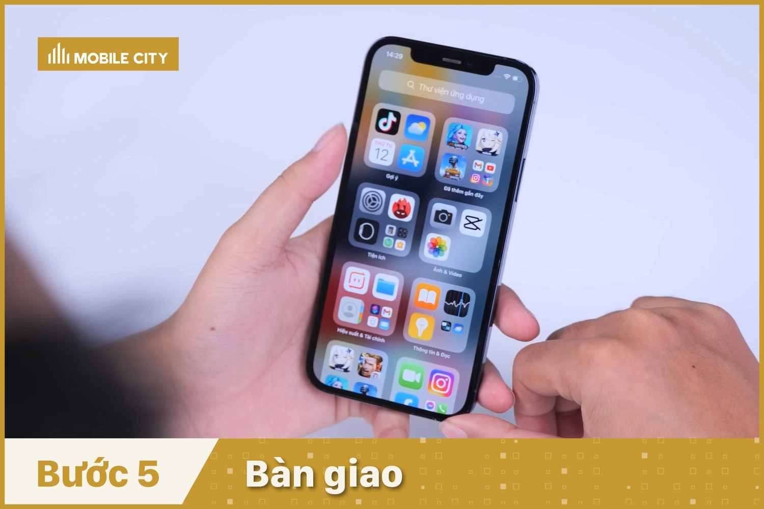 Thay màn hình Daison iPhone 12 Pro, bàn giao