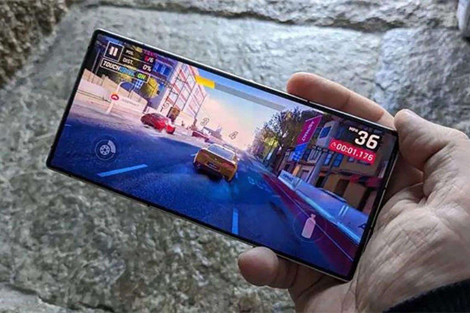 Red Magic 9 Pro và 9S Pro trước đây được trang bị màn hình AMOLED 6,8 inches