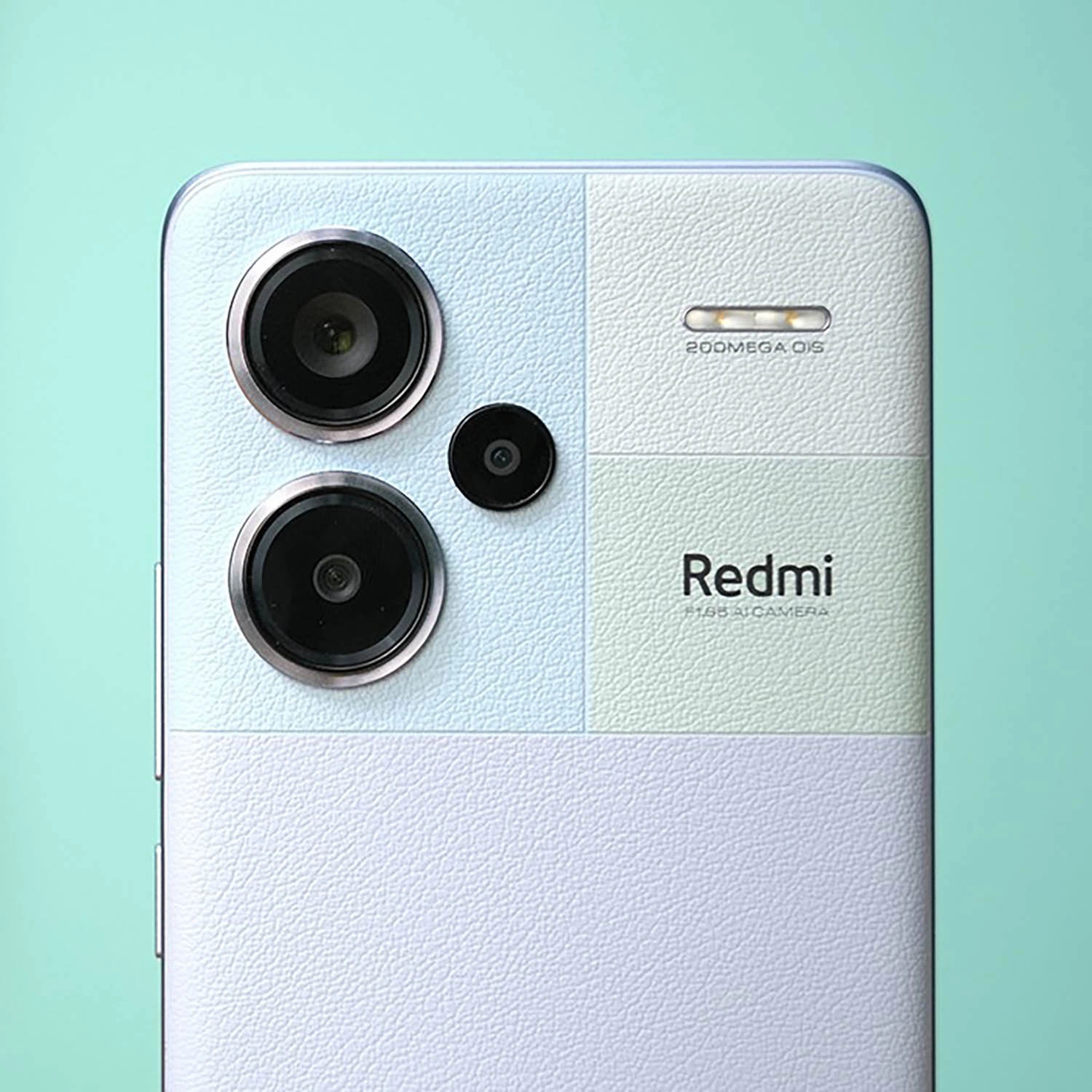 Redmi Note 14 Pro Plus còn được trang bị cảm biến góc siêu rộng 8MP