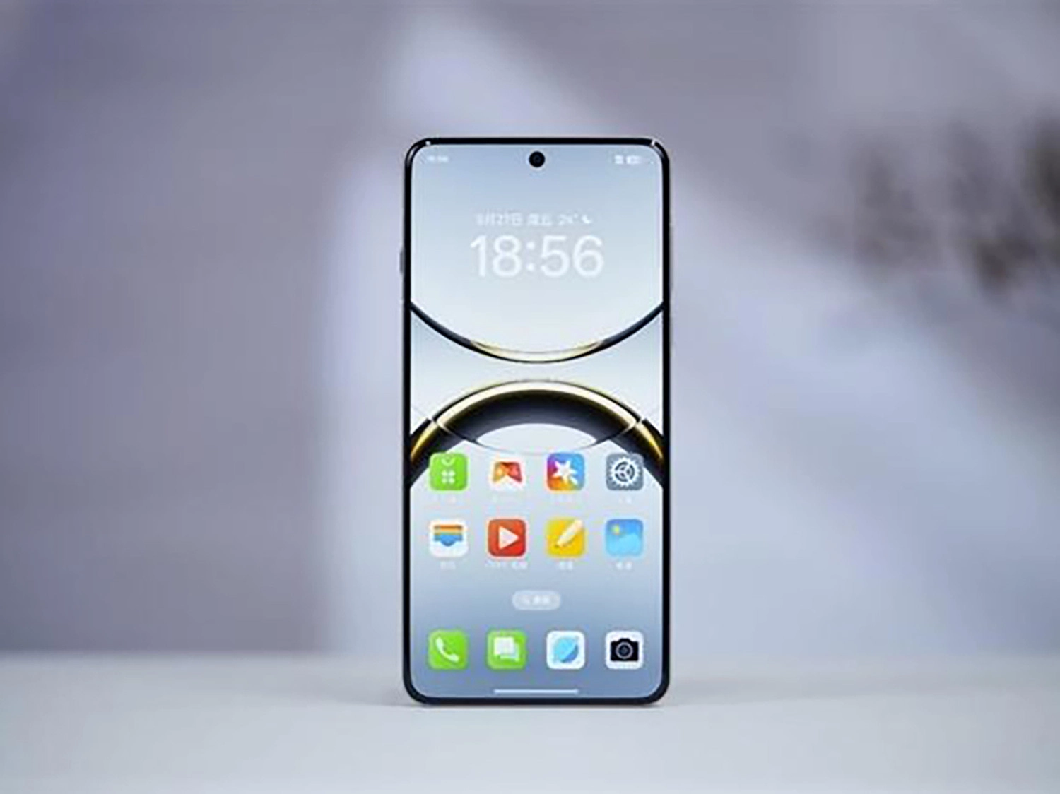 Màn hình 6,78 inch, AMOLED 1.5K 4500nit