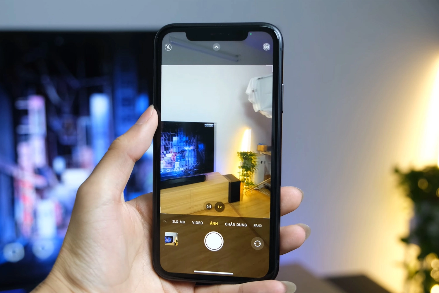 Sửa Camera đốm, rung iPhone 11, Dấu hiệu Camera rung