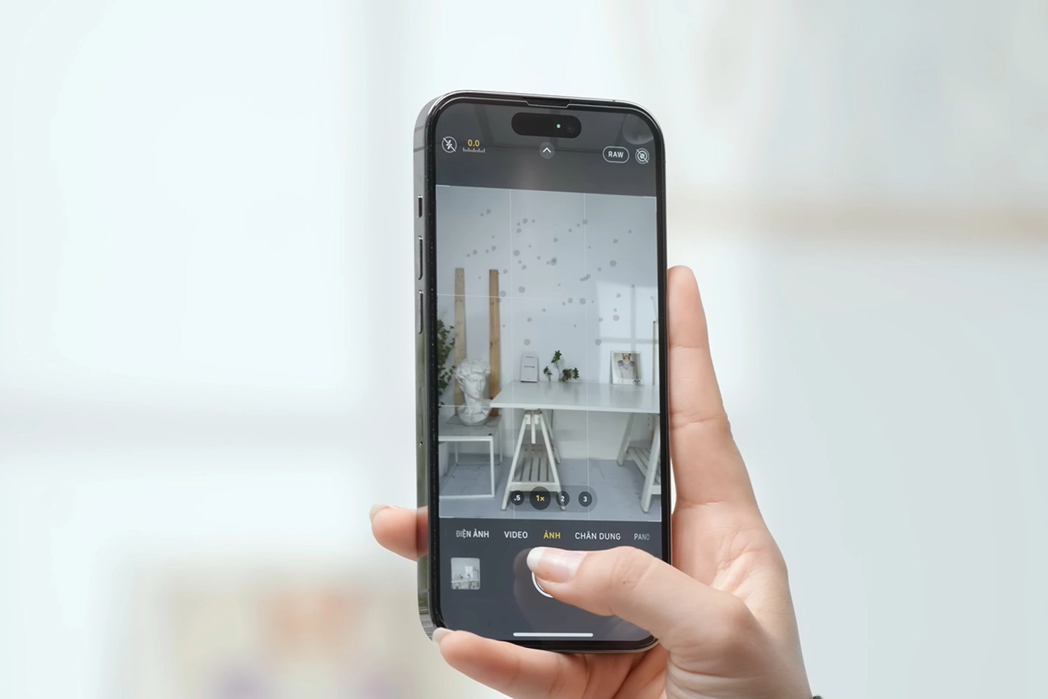 Sửa Camera đốm, rung iPhone 14 Pro, Camera đốm