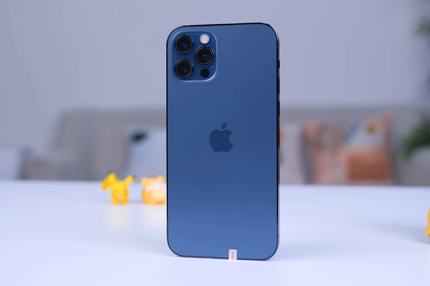 Thay mặt kính sau iPhone 12 Pro, Cam kết thay mặt kính sau iPhone 12 Pro Uy tín