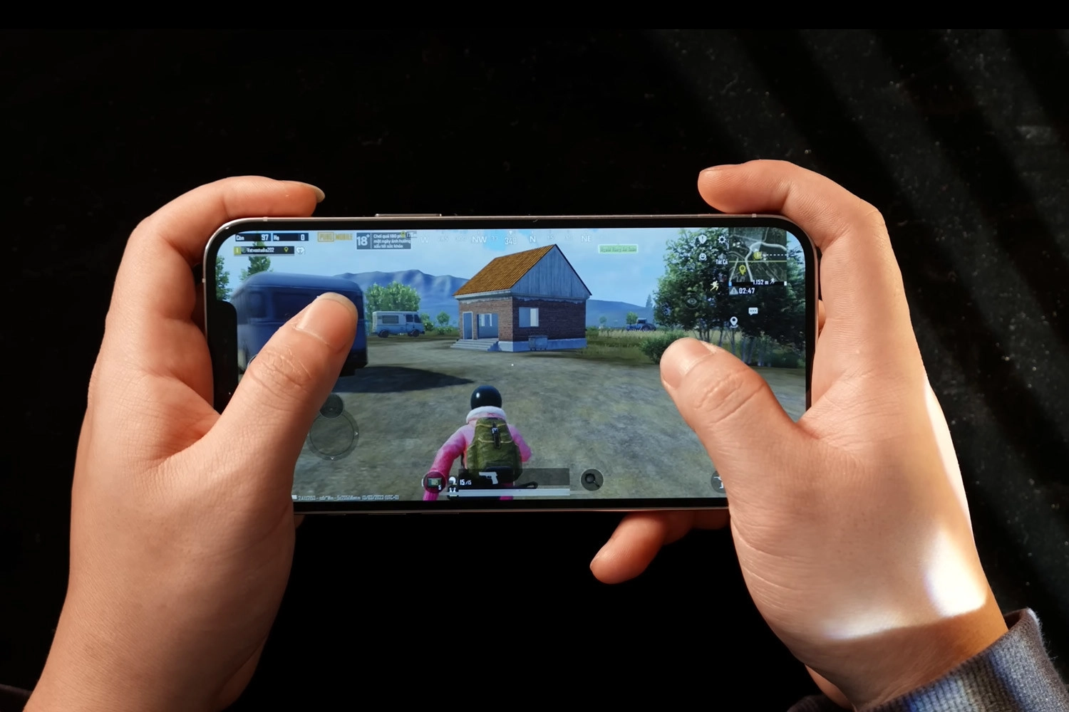 Thay Pin Remax iPhone 12 Pro Max, Pin Remax cho hiệu suất hoạt động ổn định