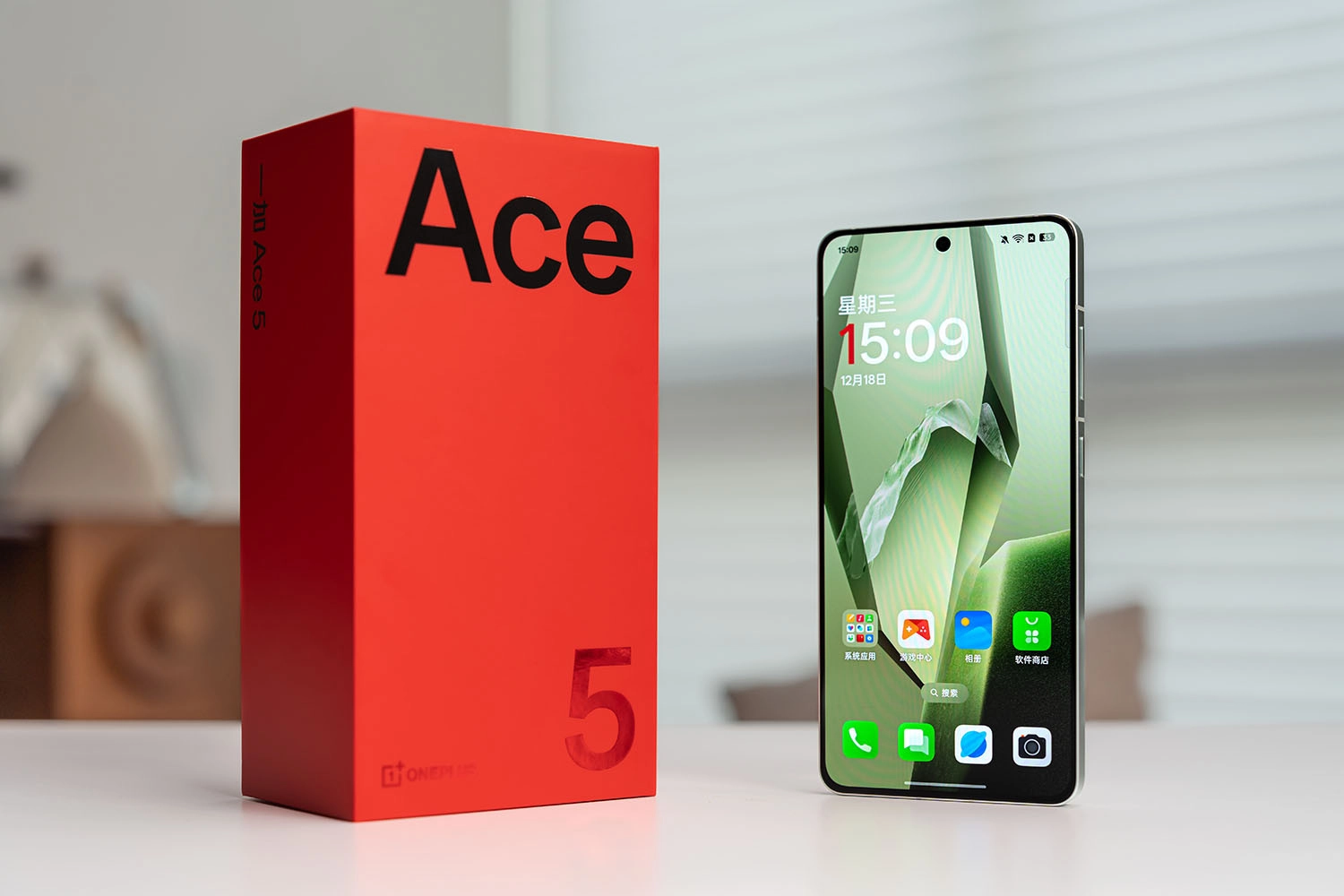 Mở hộp OnePlus Ace 5: Hộp sản phẩm