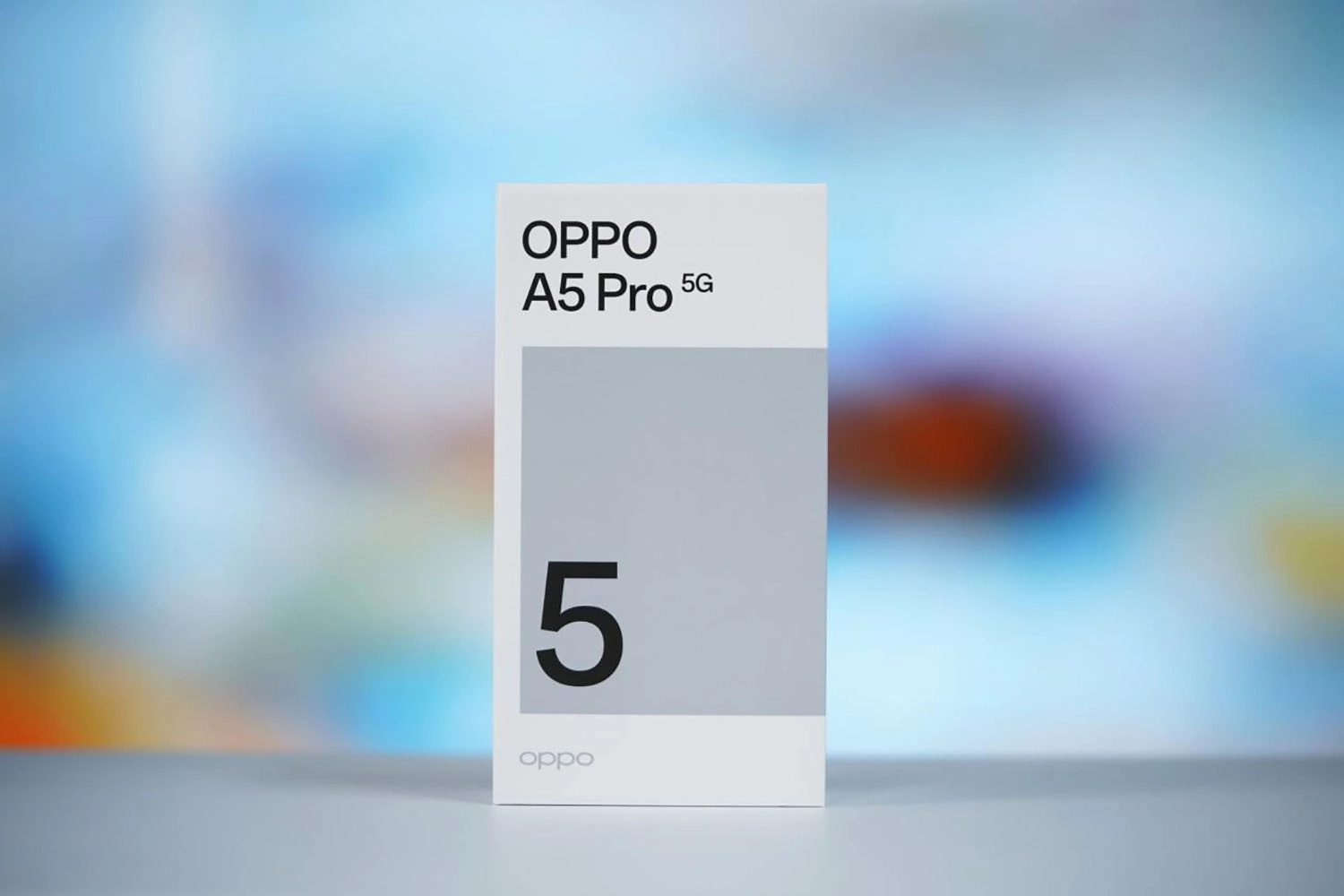 Mở hộp OPPO A5 Pro: Hộp sản phẩm