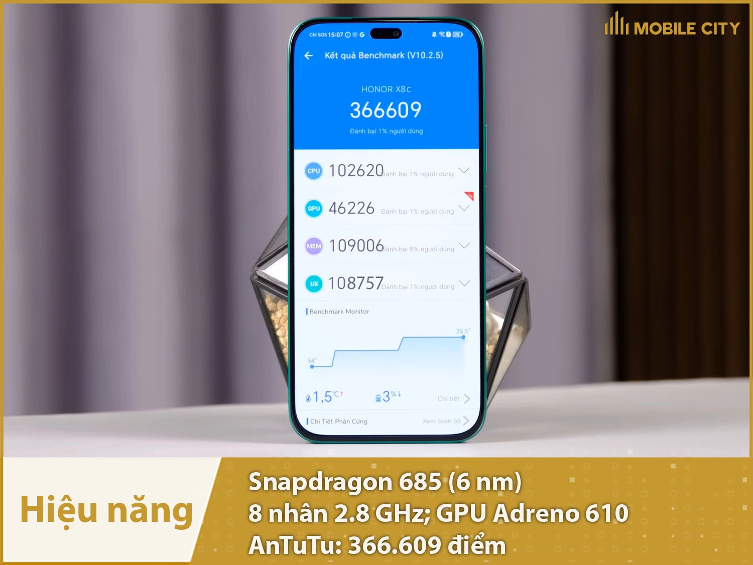 Hiệu năng khá mạnh với 366.609 điểm AnTuTu