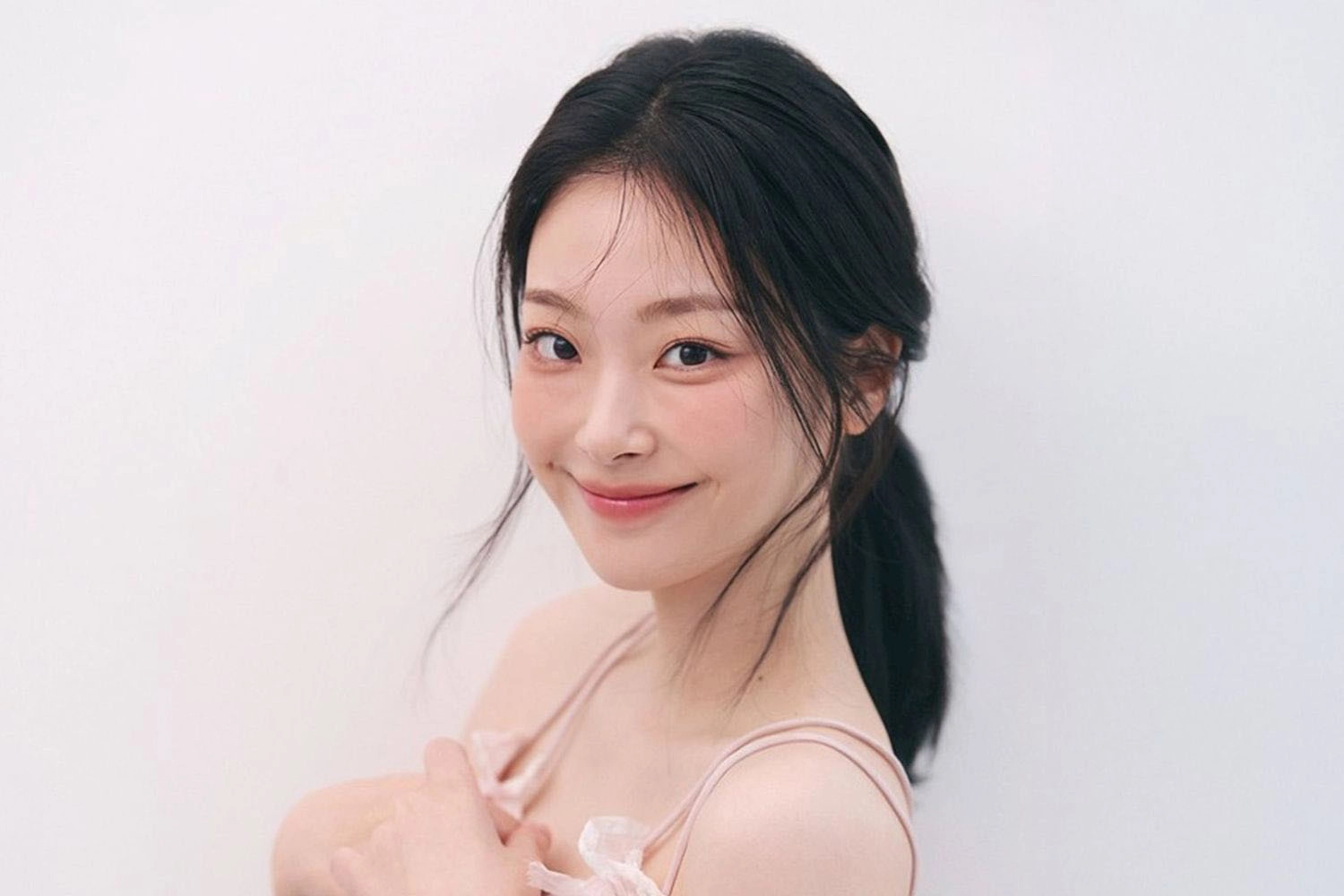 Choi Hee Jin vai Yoon Nan-woo