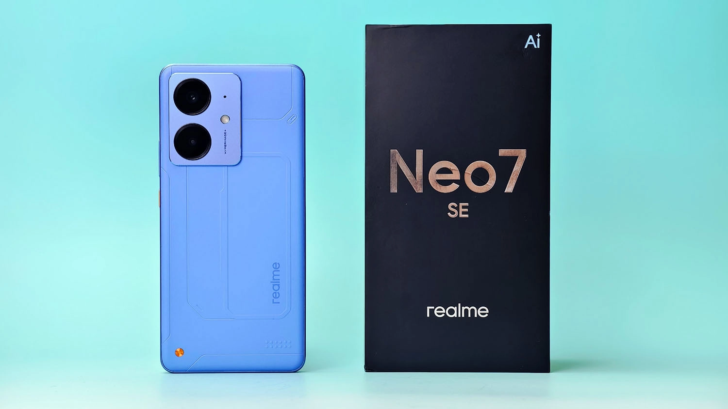 Mở hộp Realme Neo7 SE: Hộp sản phẩm