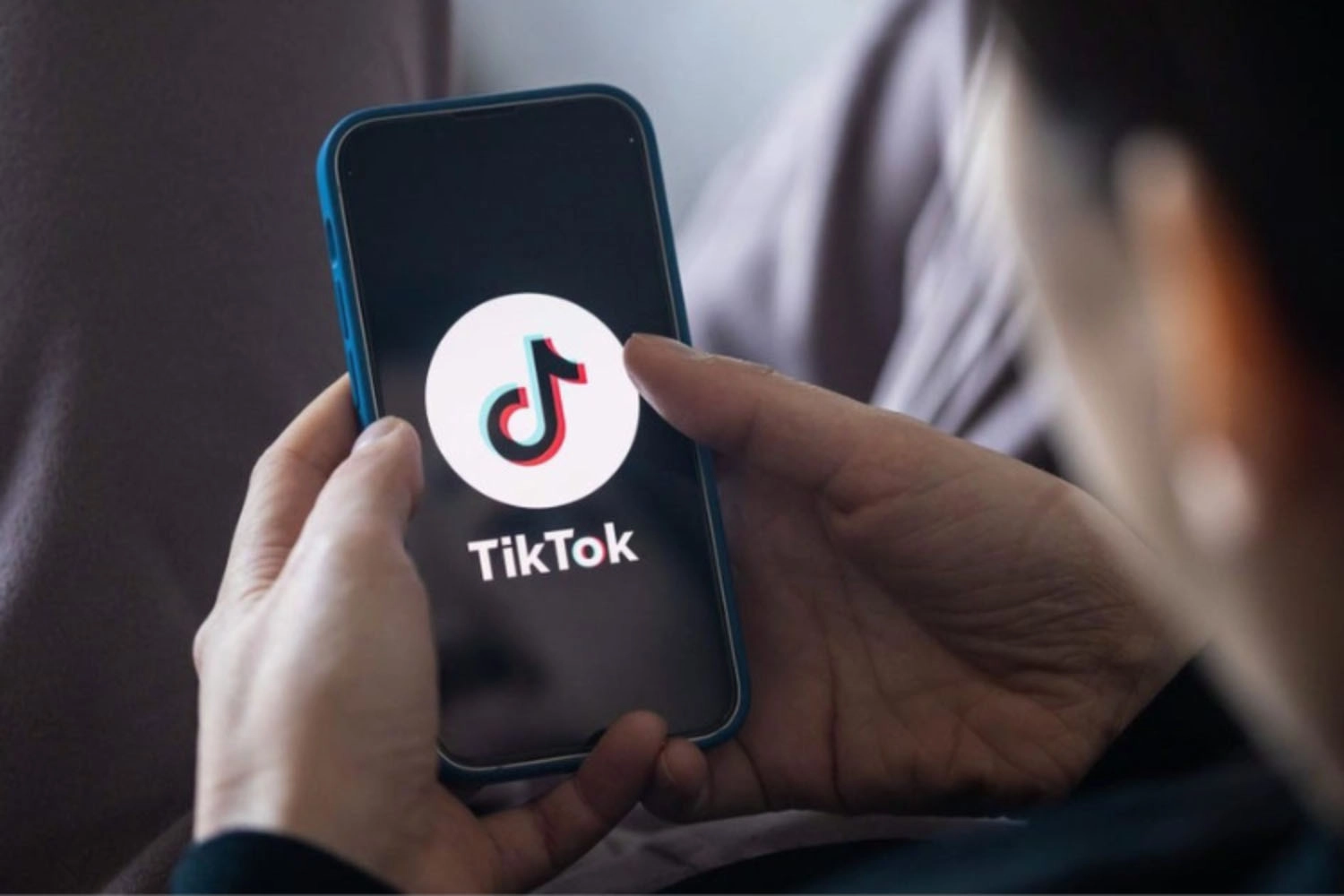 Cách gửi khiếu nại TikTok Shop cho người mua hàng