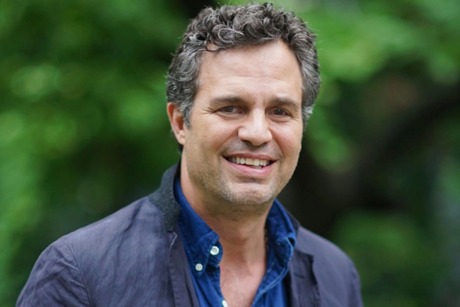 Mark Ruffalo vai thuyền trưởng Kenneth