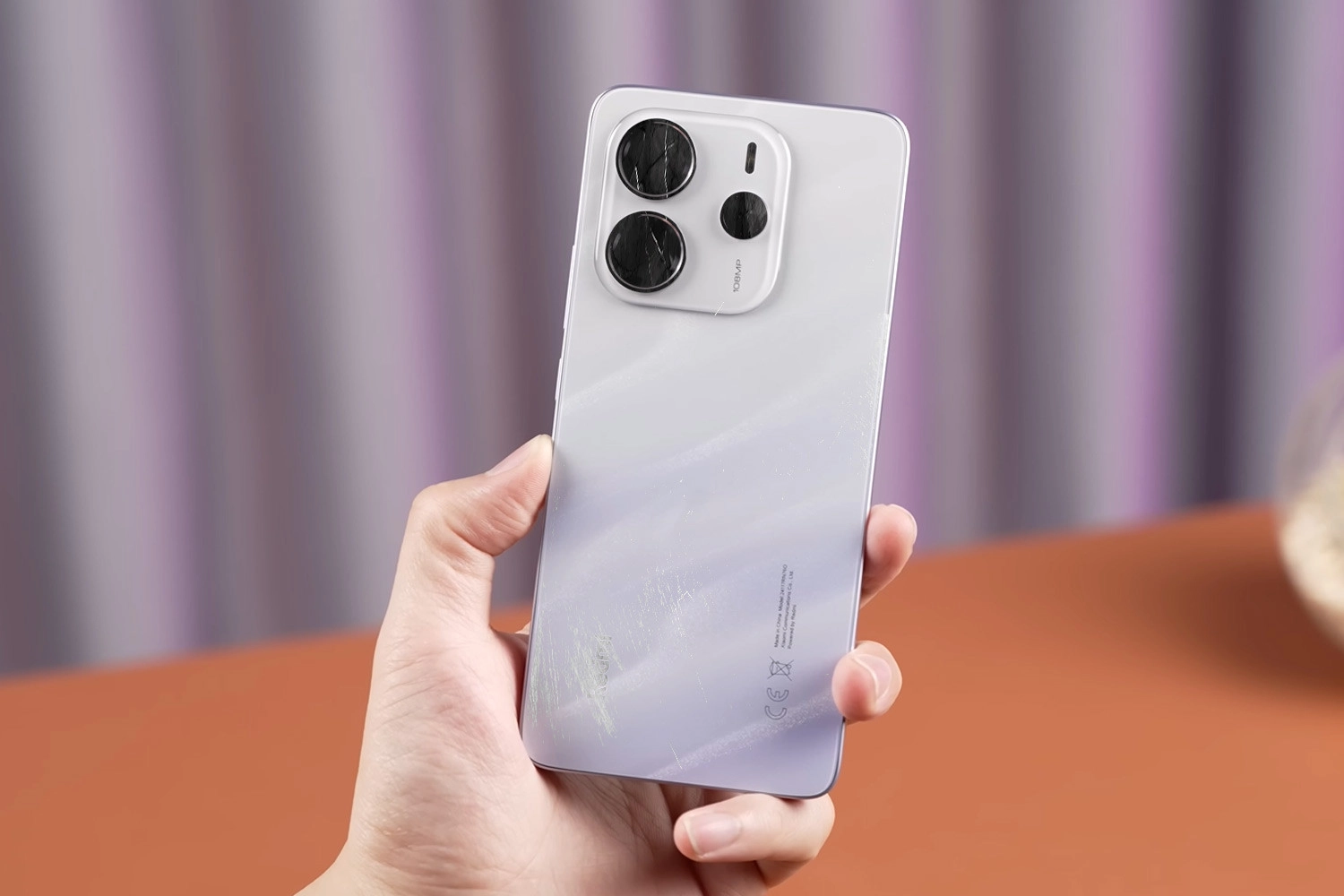 thay mặt kính sau Xiaomi Redmi Note 14, dấu hiệu