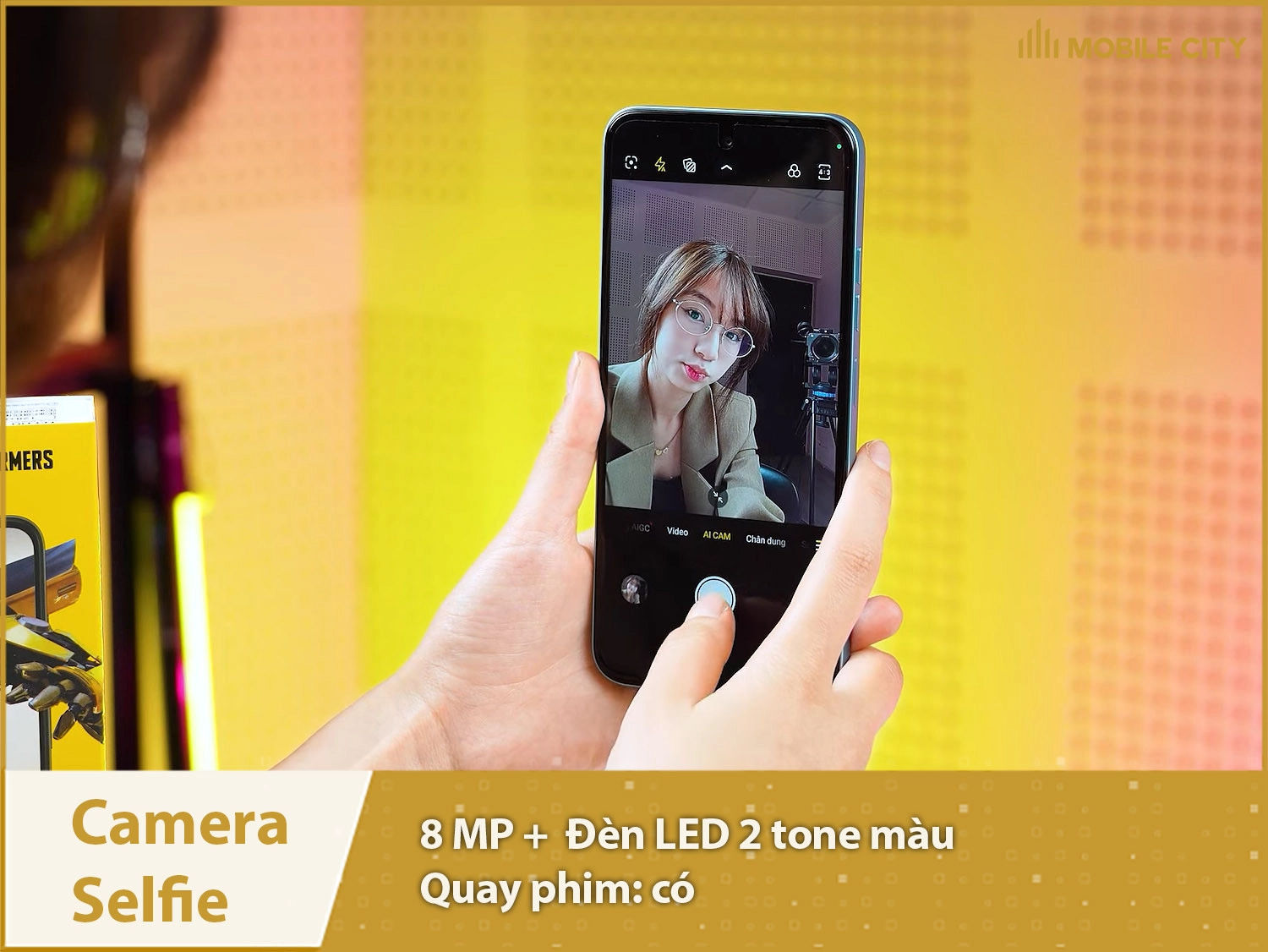 Camera selfie 8MP đủ sắc nét