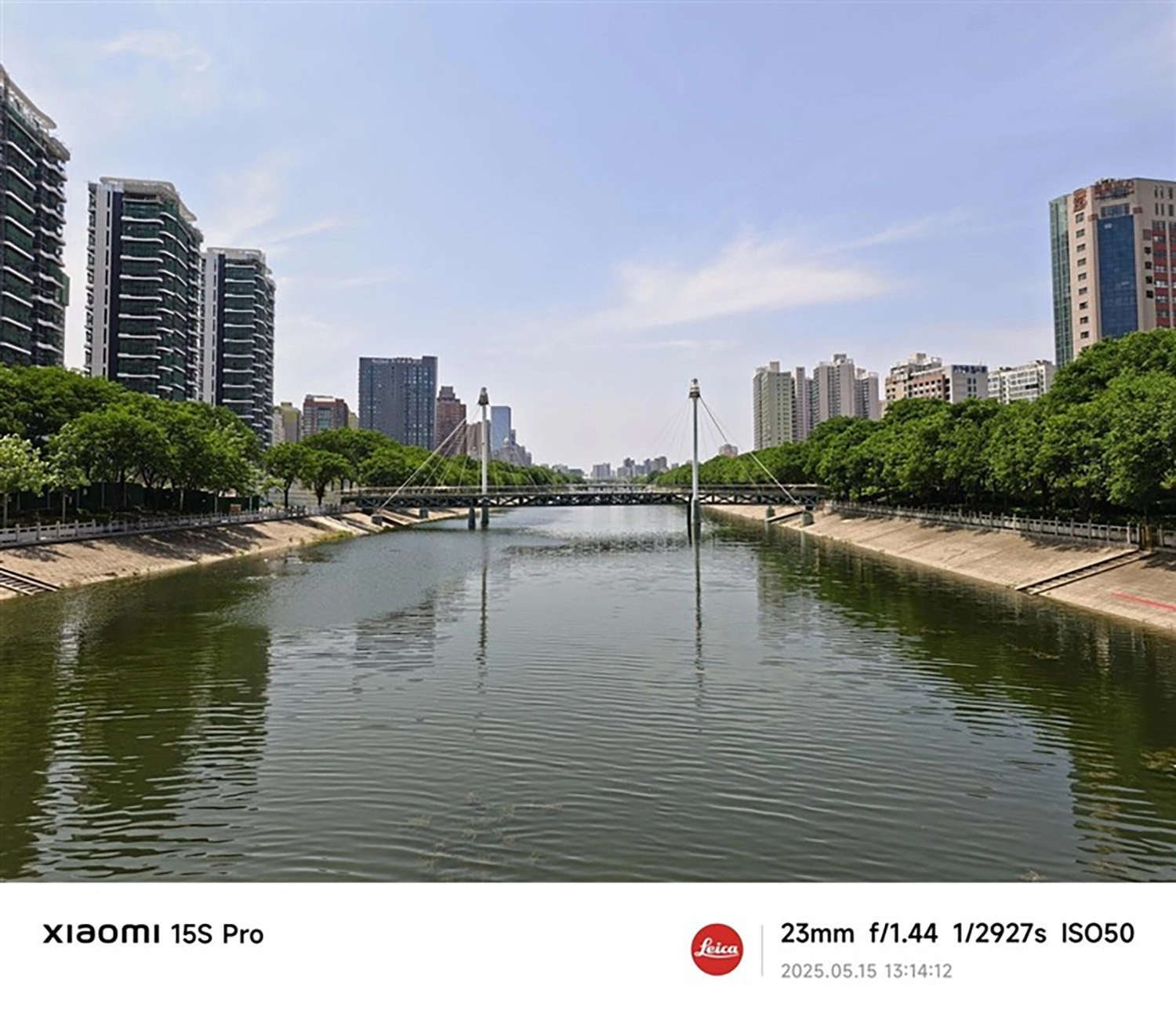 Ảnh chụp đủ sáng
