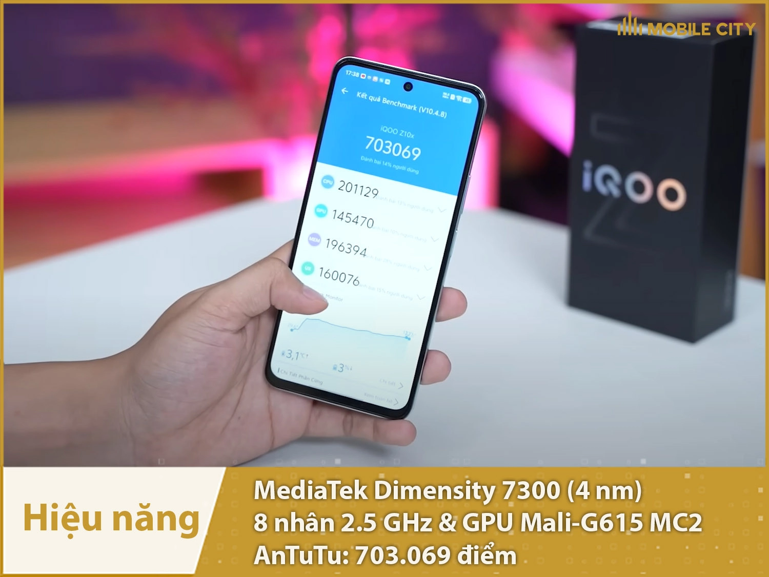 Hiệu năng mạnh mẽ với hơn 700k điểm AnTuTu