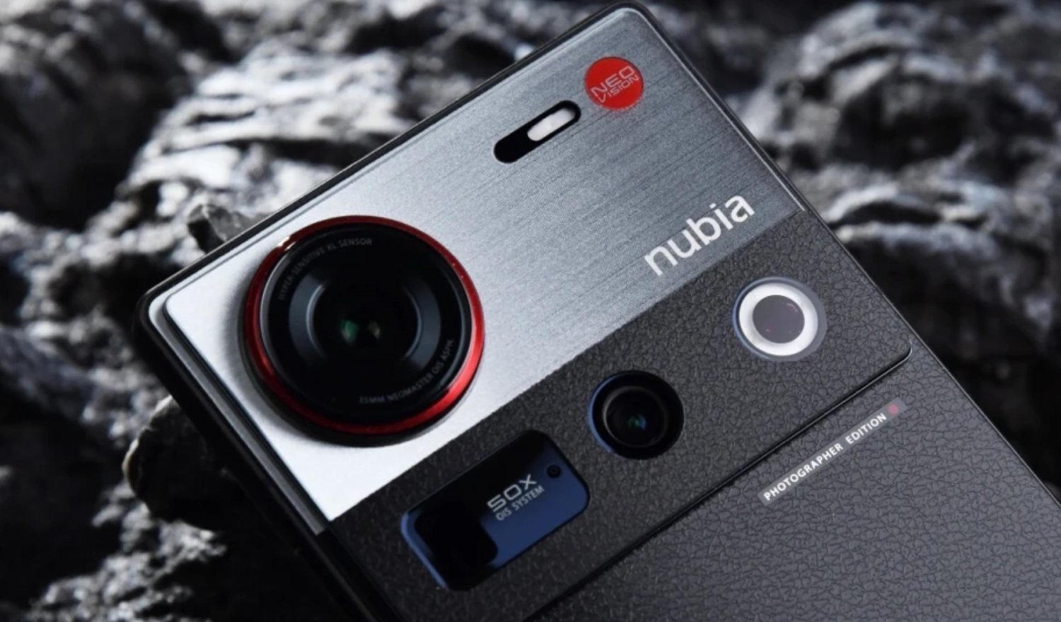 Cụm camera