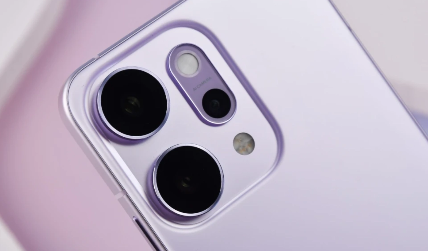 Cụm camera