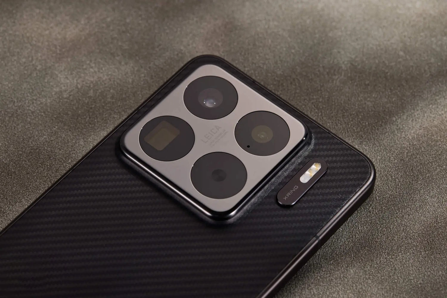 Cụm camera sau