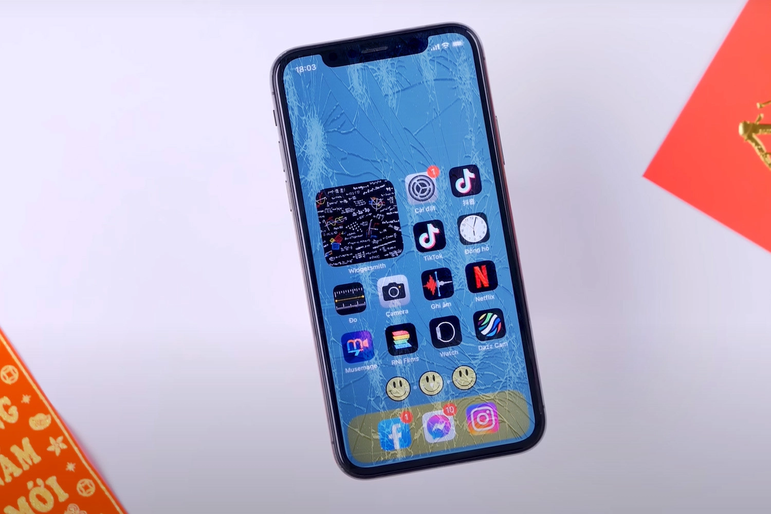 Thay màn hình Pisen iPhone X, Trường hợp màn hình vỡ không cần thay thế chỉ cần ép lại mặt kính