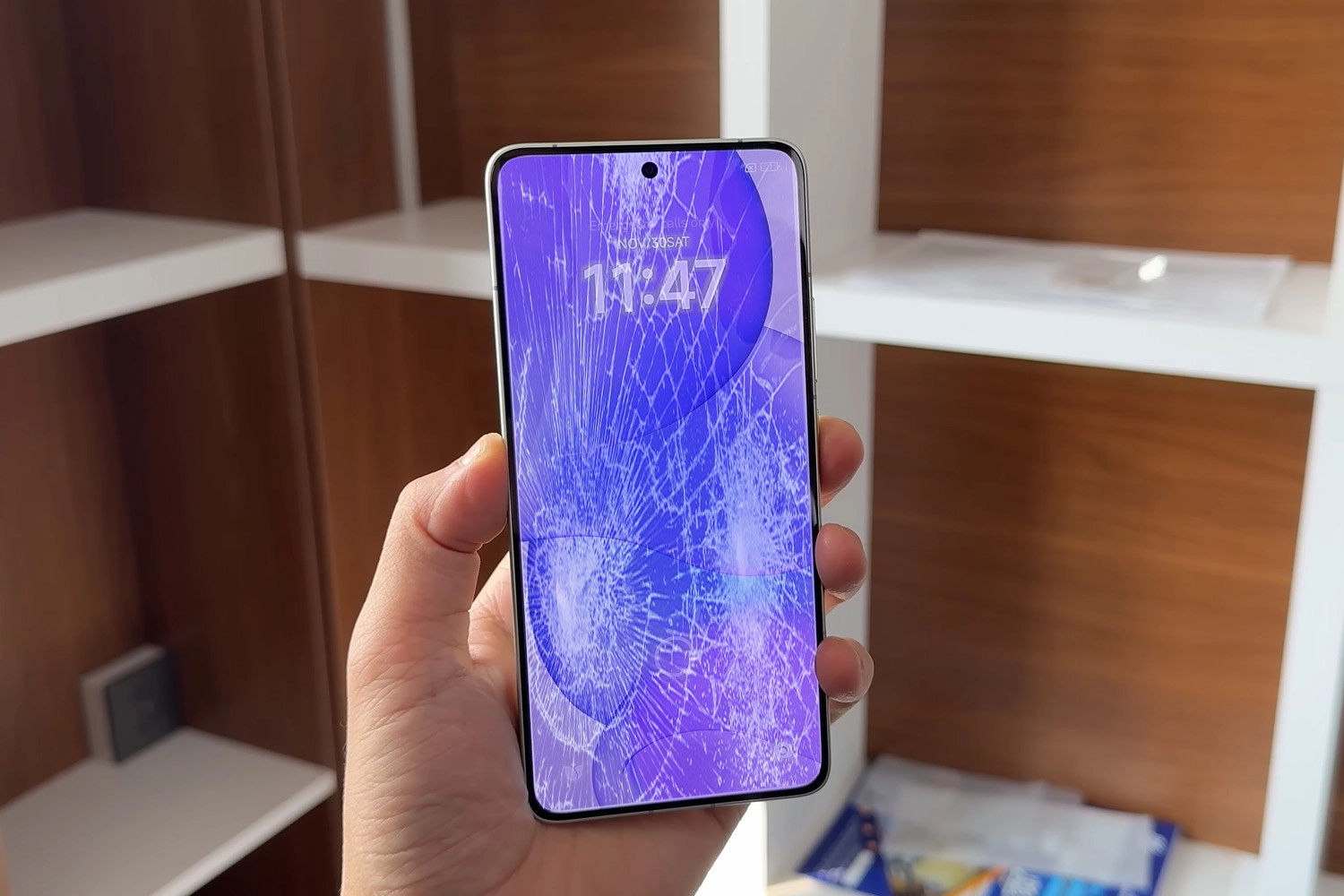 Thay màn hình Xiaomi Redmi K80, dấu hiệu cần ép kính