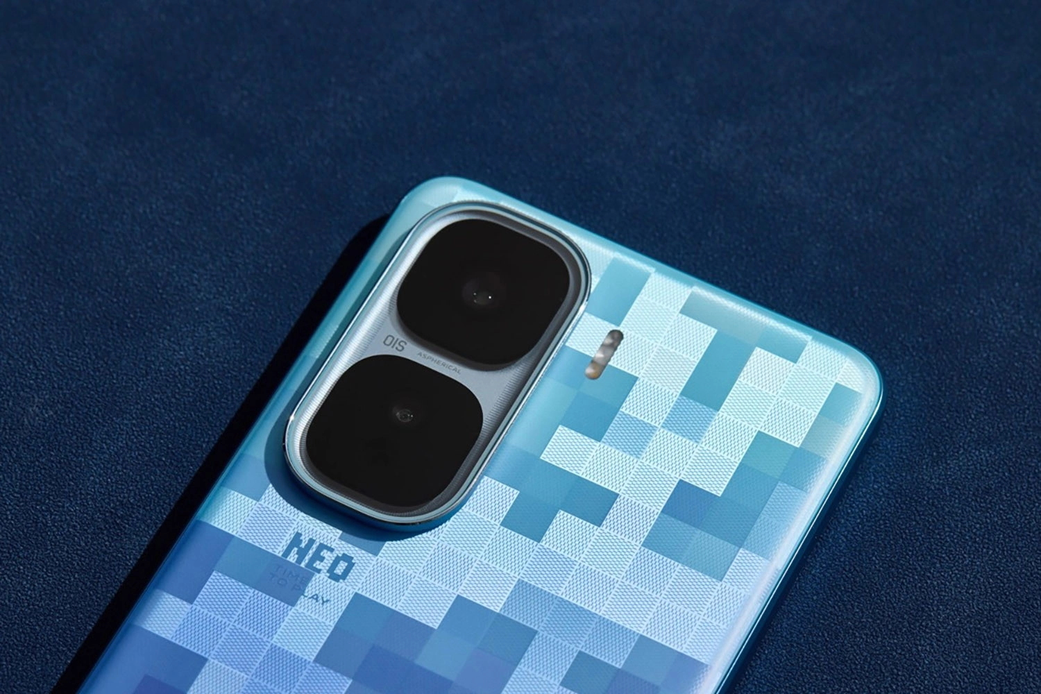 Cụm camera sau