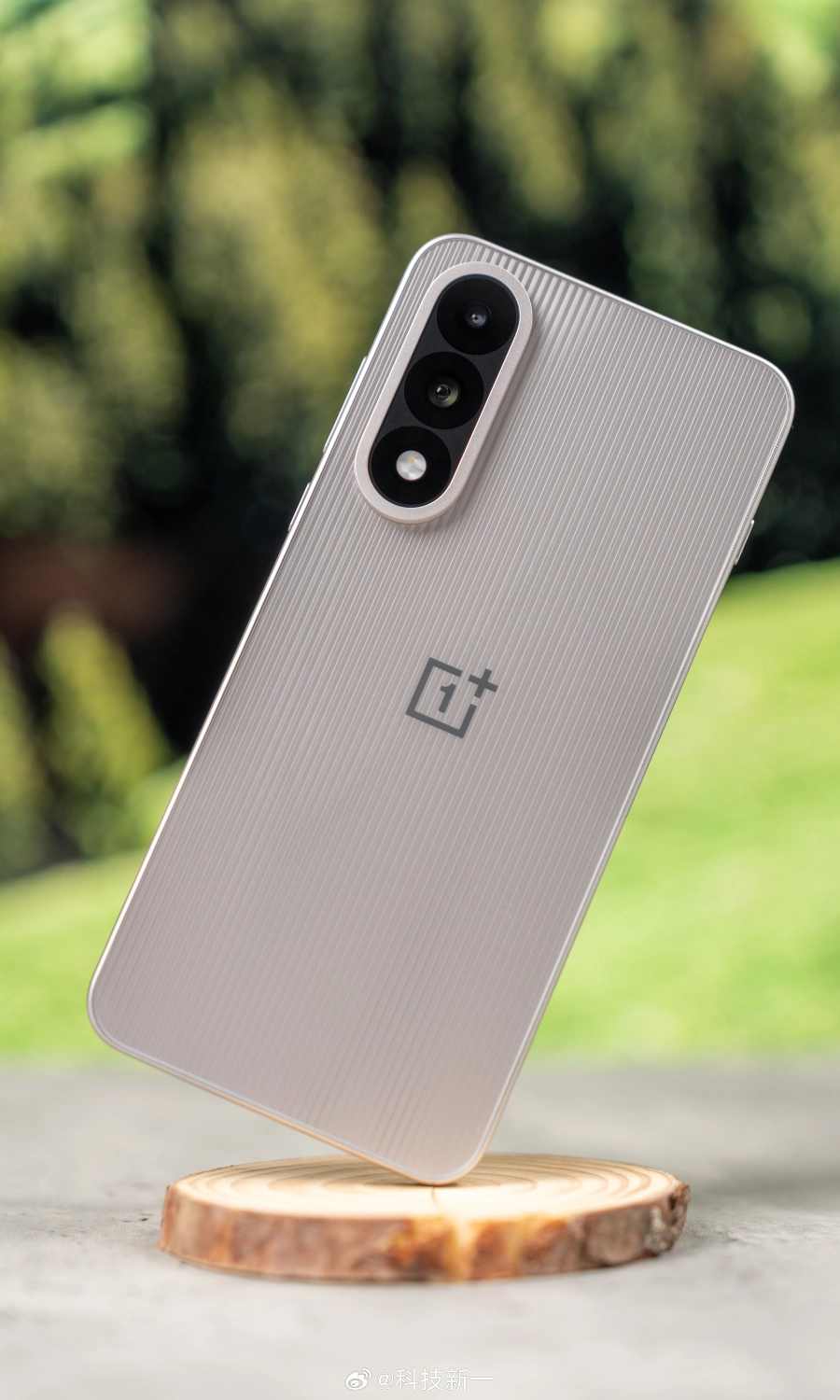 Thông số kỹ thuật OnePlus Ace 5 Ultra