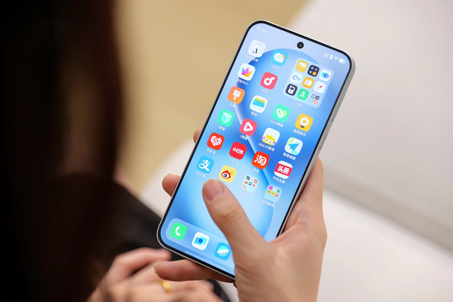 Màn hình AMOLED 1.5K