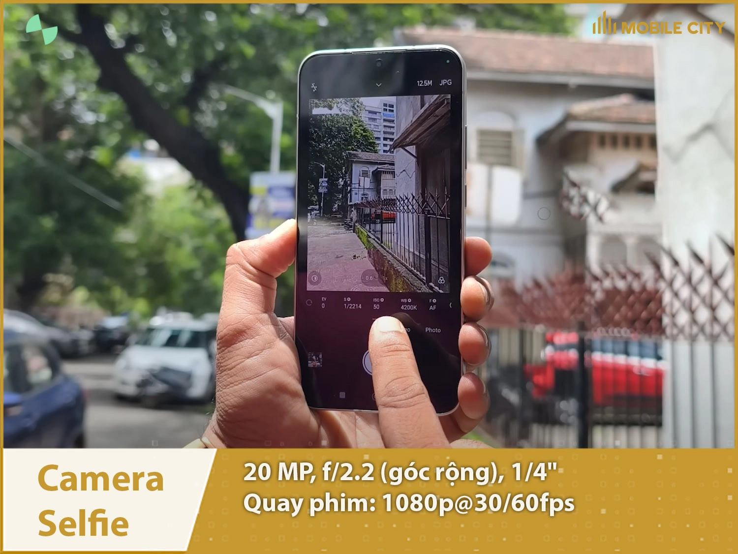Camera selfie 20MP & Quay phim 1080p