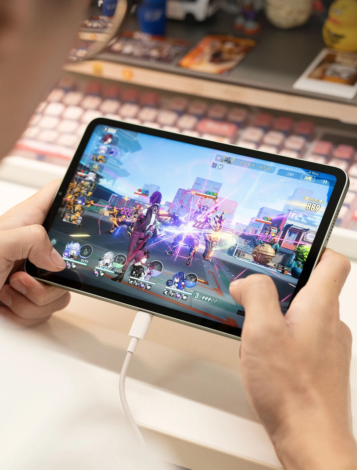 REDMI K Pad được trang bị màn hình LCD 8,8 inches