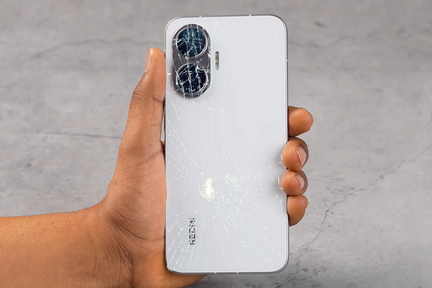 Thay mặt kính sau Xiaomi Redmi Turbo 4 Pro, dấu hiệu