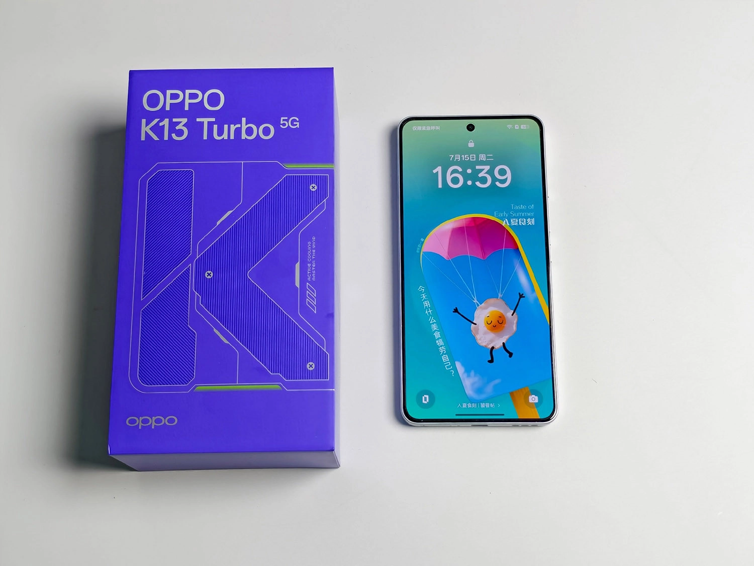 Màn hình AMOLED 1.5K
