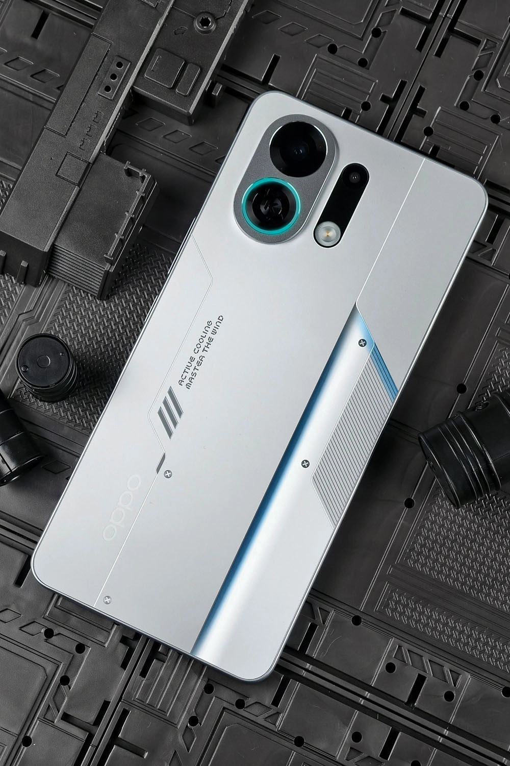 Thiết kế của OPPO K13 Turbo Pro