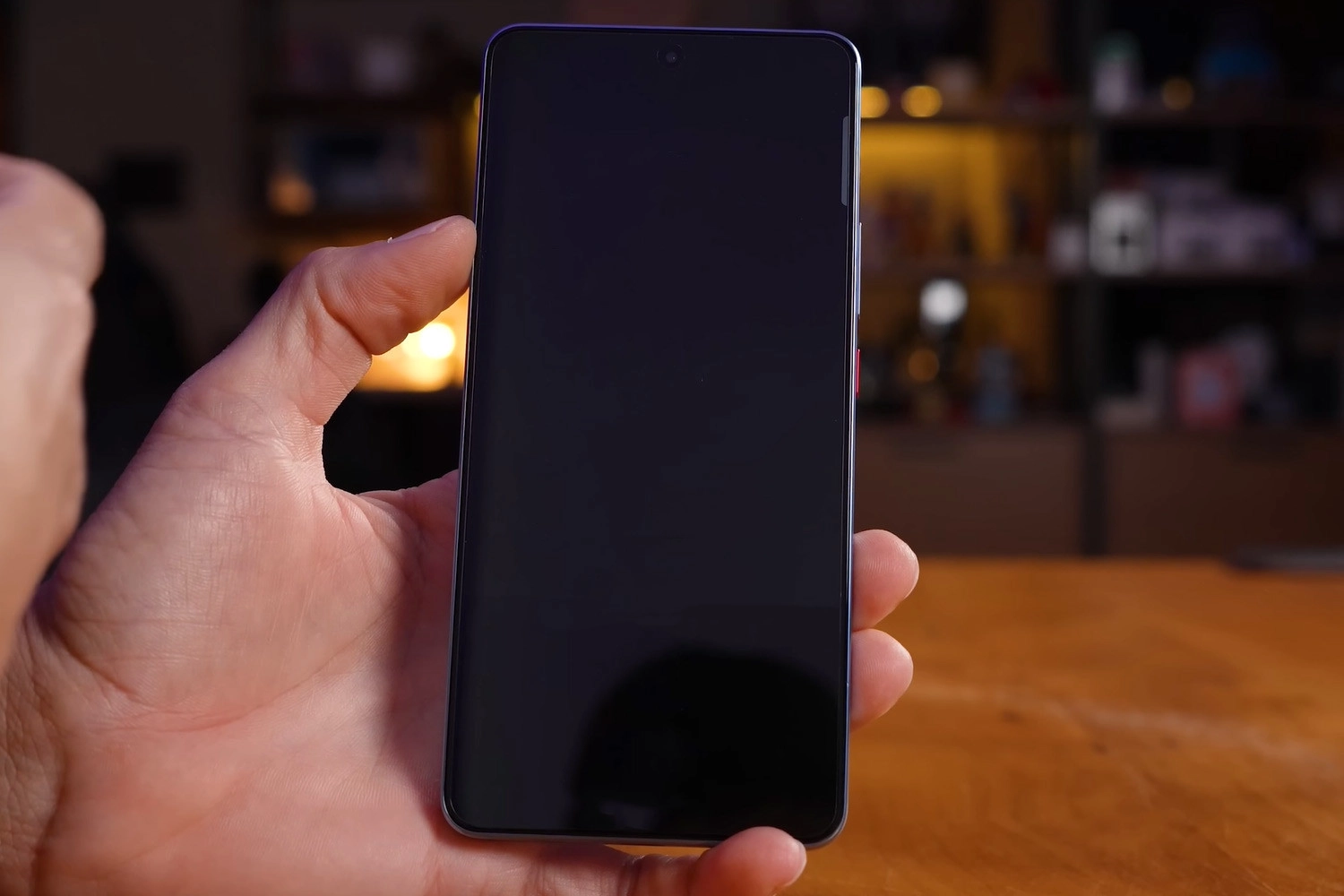 Sửa nguồn Realme GT7 Pro, dấu hiệu