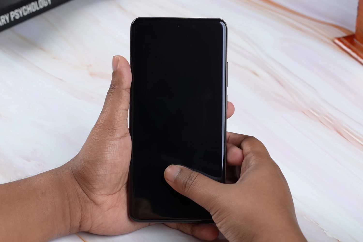 Thay Pin Realme GT7 Pro, dấu hiệu
