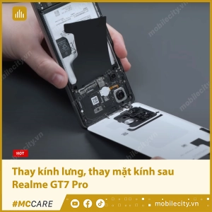 thay-mat-kinh-sau-realme-gt7-pro-avata