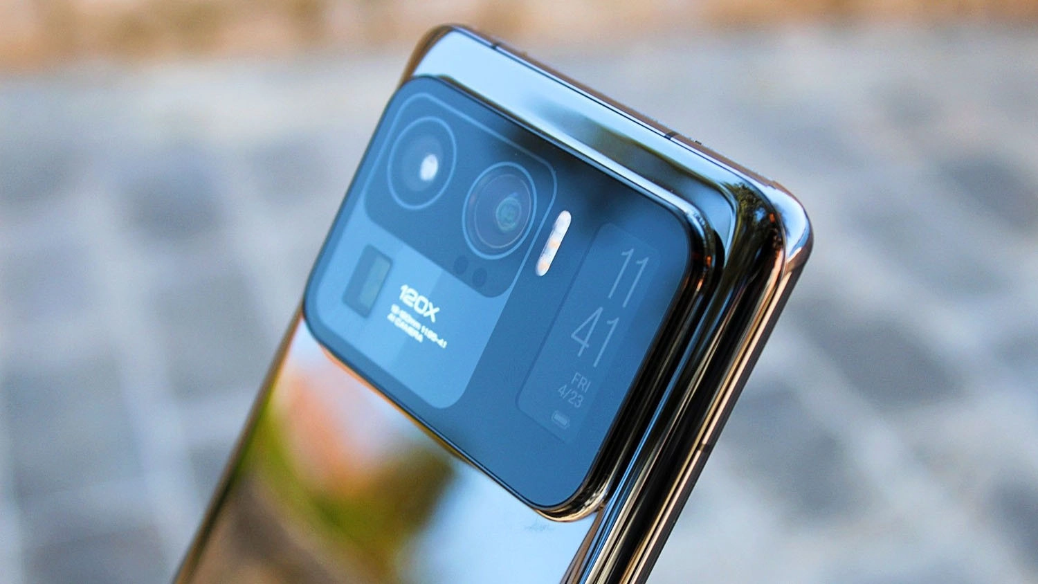 Cụm camera trên Xiaomi 11 Ultra