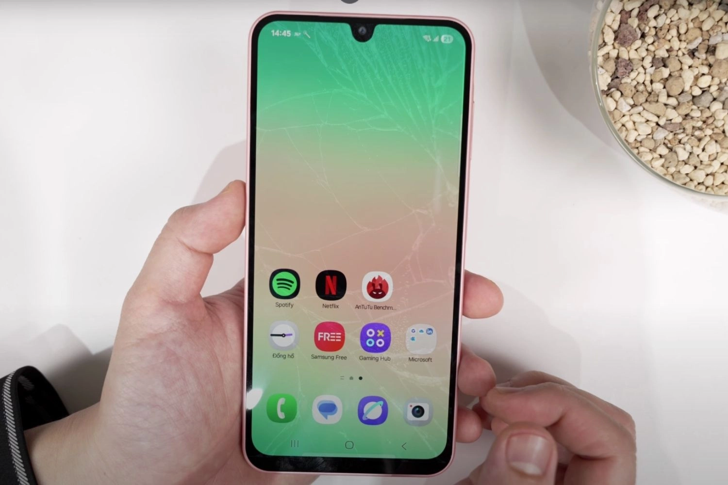 Ép kính Samsung Galaxy A26, Dấu hiệu cần ép kính Samsung Galaxy A26